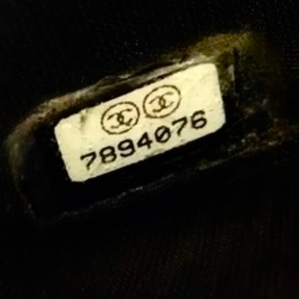 CHANEL Caviar CC Black Leather - Picture 9 of 9